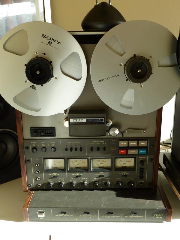 TASCAM 34 REEL TO REEL