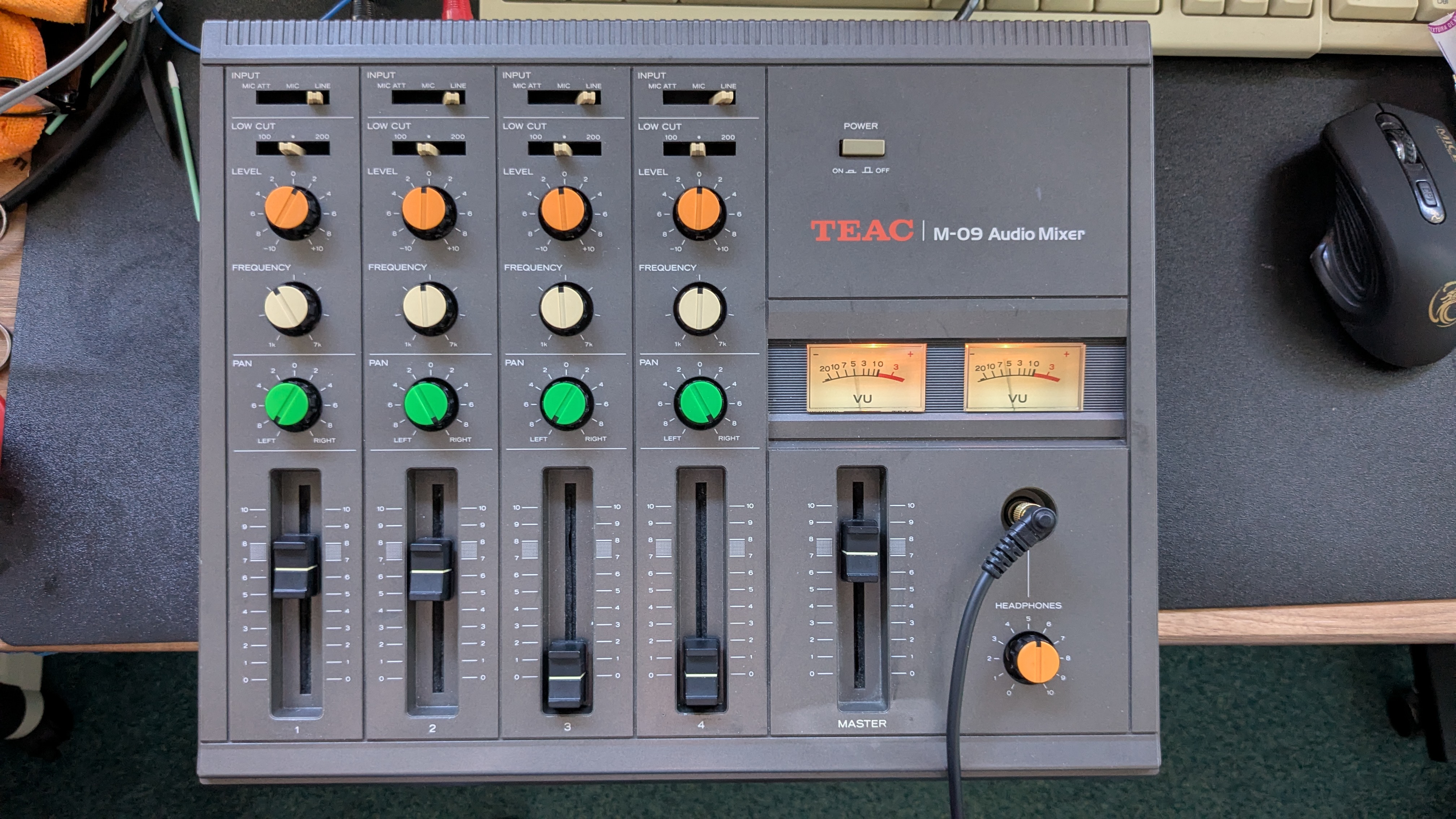 Afbeelding van TEAC M-09